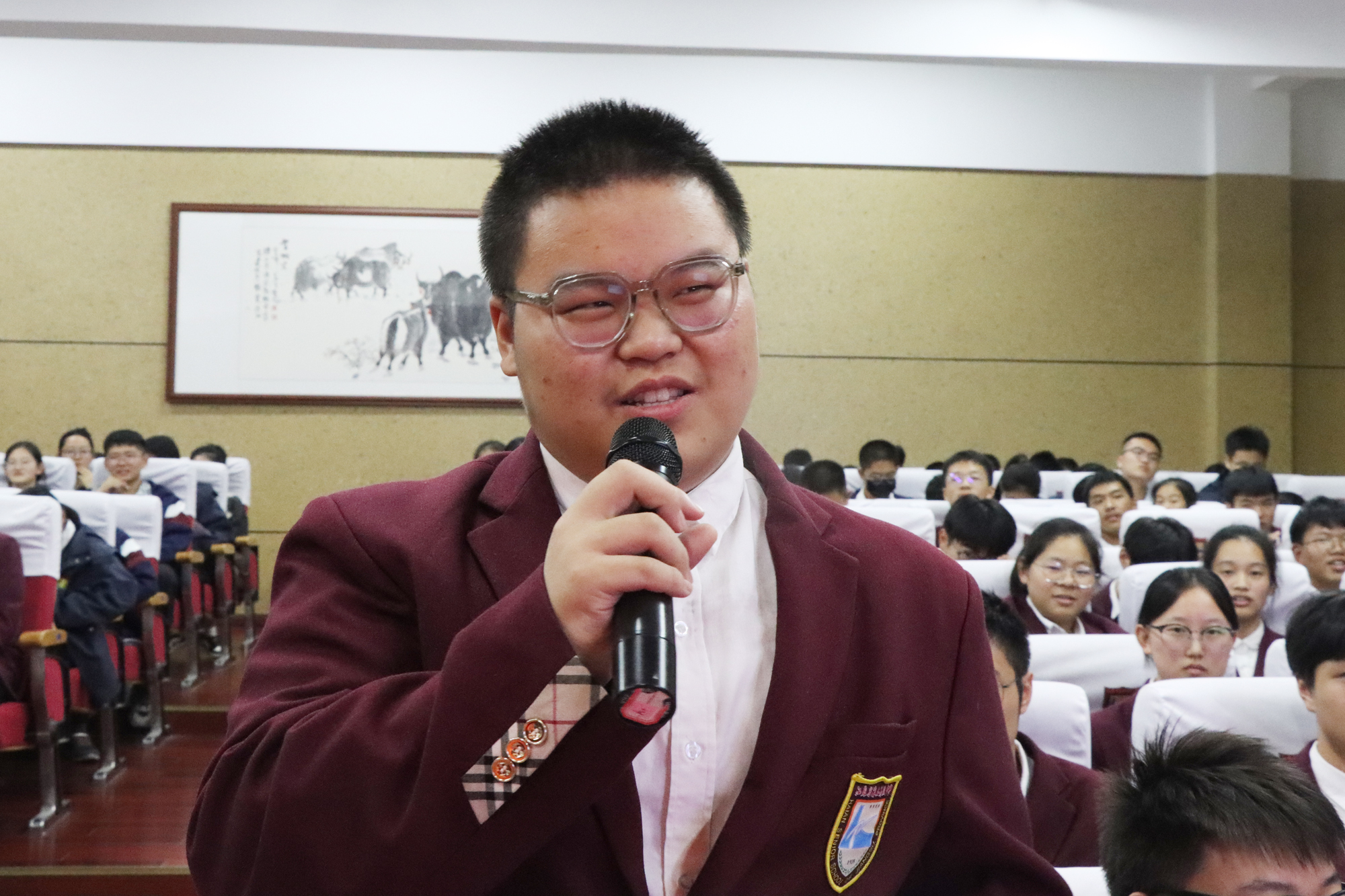 2d210591878e459fabd63567d4f1c577.jpg 2d210591878e459fabd63567d4f1c577.jpg