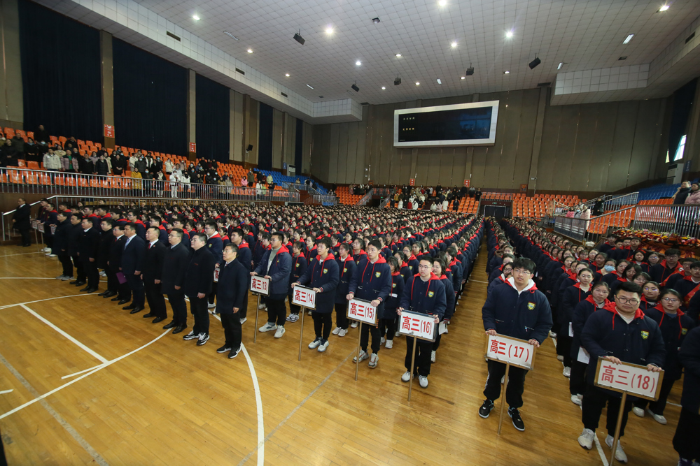 bda6d93930d14577aca8b56cc8b6efcb.jpg