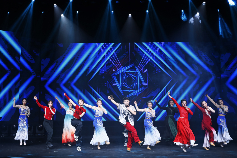 f21a7d817d4143f3ad5d41ced389e479.jpg f21a7d817d4143f3ad5d41ced389e479.jpg